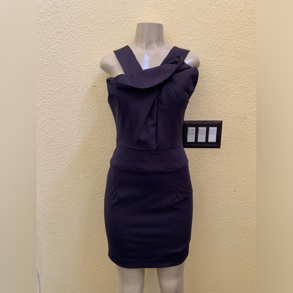 NWT Black Halo Size 6 Dark Gray Sleeveless Mini Dress - Picture 2 of 11